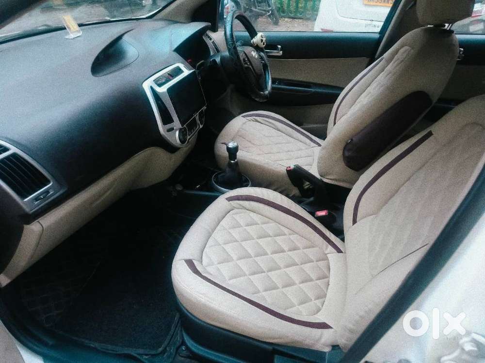 Hyundai I20 1.2 Asta, 2014, Cng & Hybrids