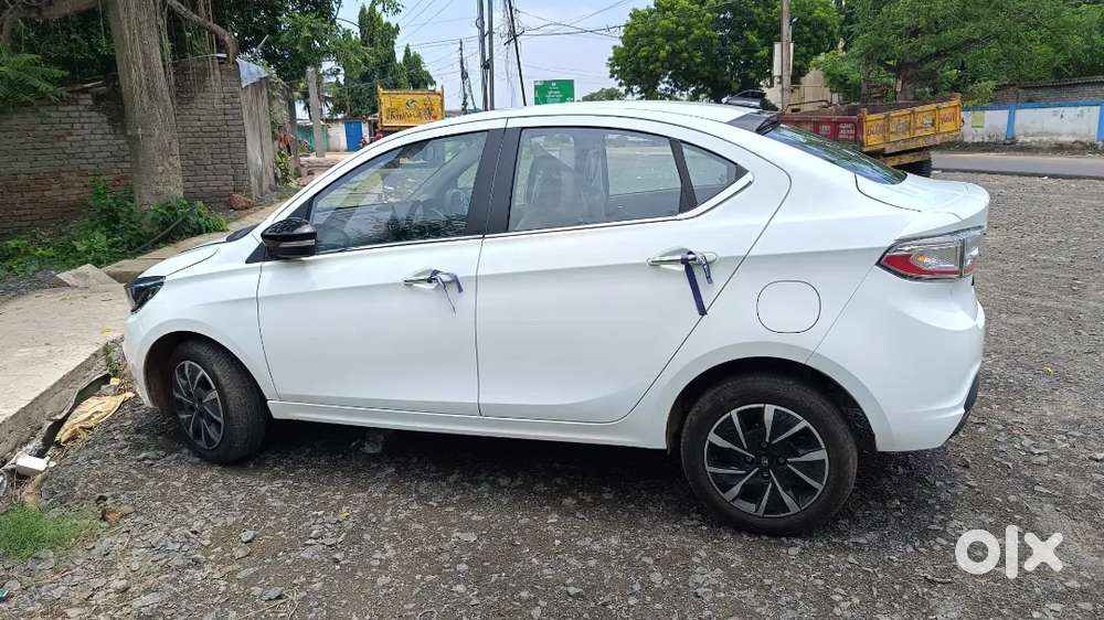 Tata Tigor 2025 Petrol 8000 Km Driven