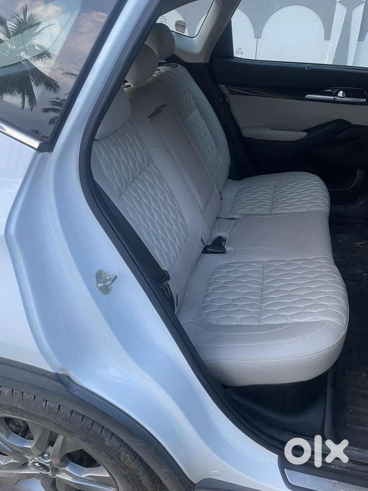 Kia Seltos Petrol 2021