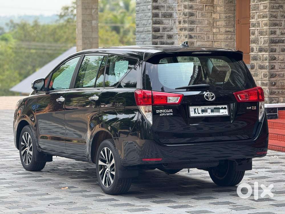 Toyota Innova Crysta [2020-ongoing] 2.4 Zx At 7 Str, 2022, Diesel