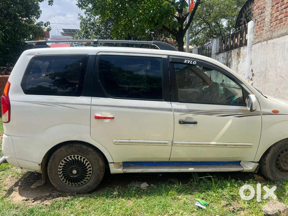 Mahindra Xylo 2009