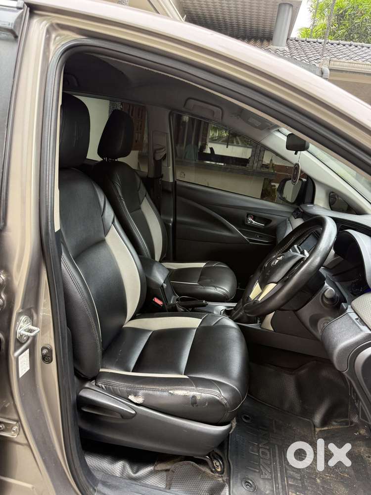 Toyota Innova Crysta 2.4 G Mt, 2016, Diesel