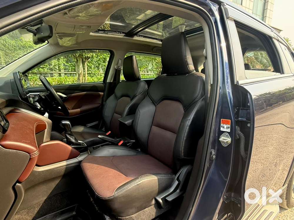 Maruti Suzuki Grand Vitara 1.5 Alpha Smart Hybrid At, 2022, Petrol