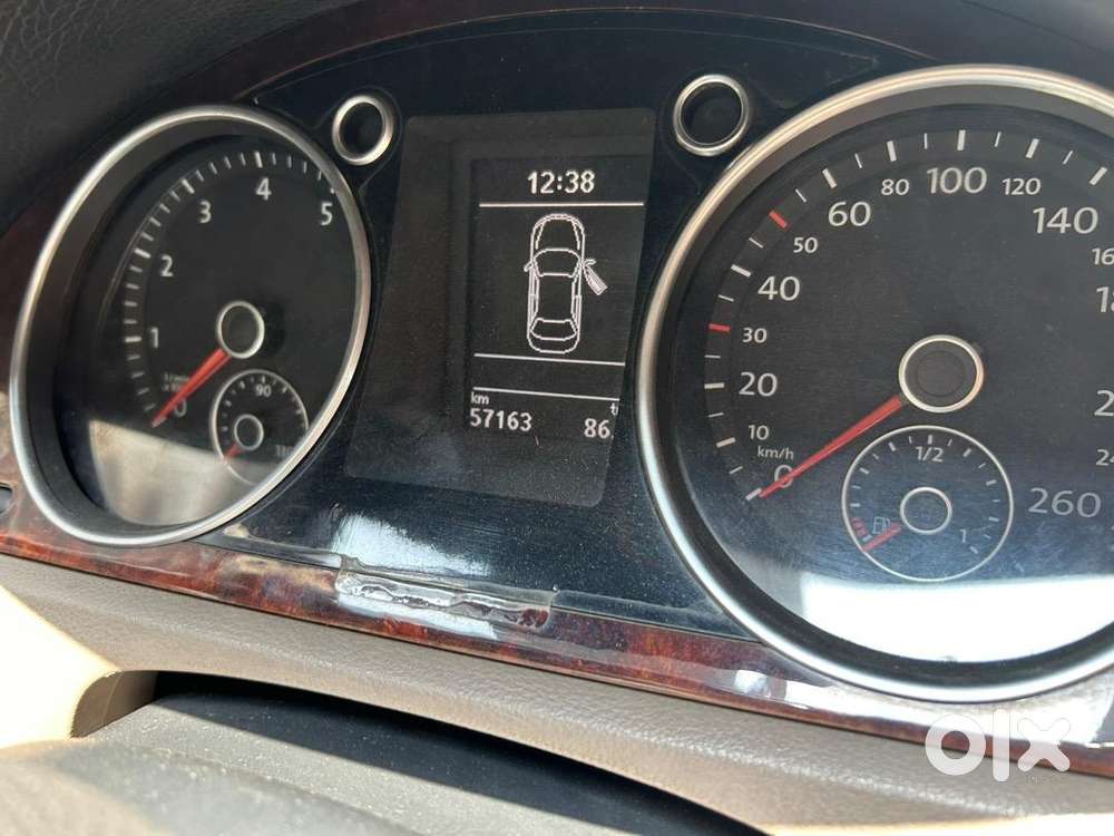 Volkswagen Passat 2010 Petrol Well Maintained