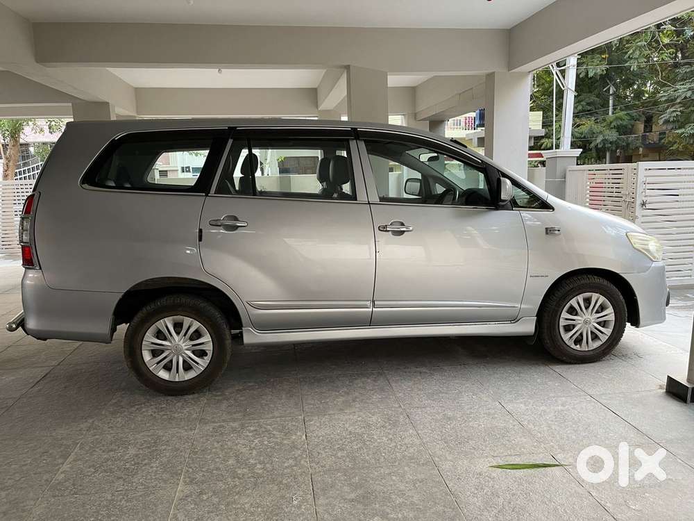 Toyota Innova 2015 Diesel Excellent Condition 2,20,000 Kms Driven