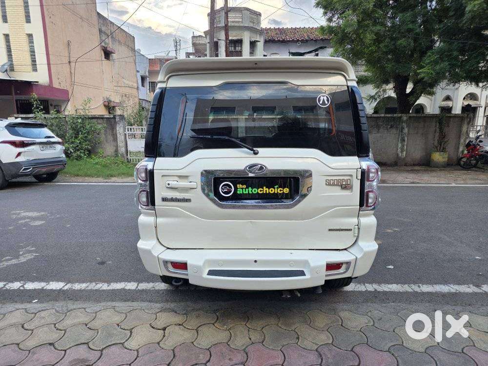 Mahindra Scorpio S10 7 Seater, 2017, Diesel