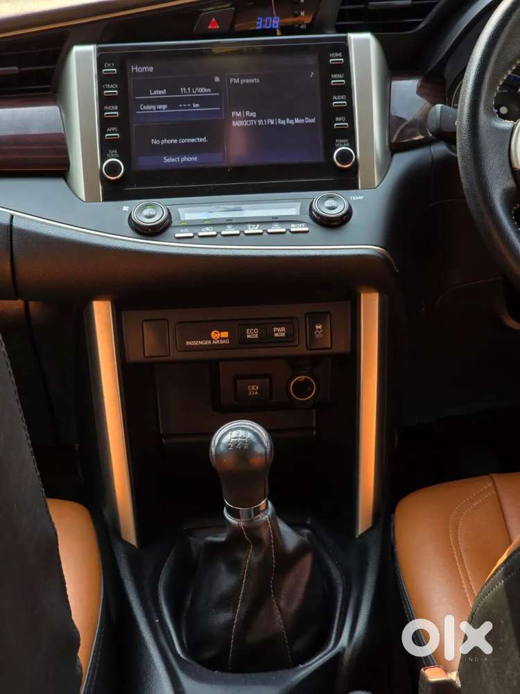 Toyota Innova Crysta [2020-ongoing] 2.4 Zx 7 Str, 2022, Diesel