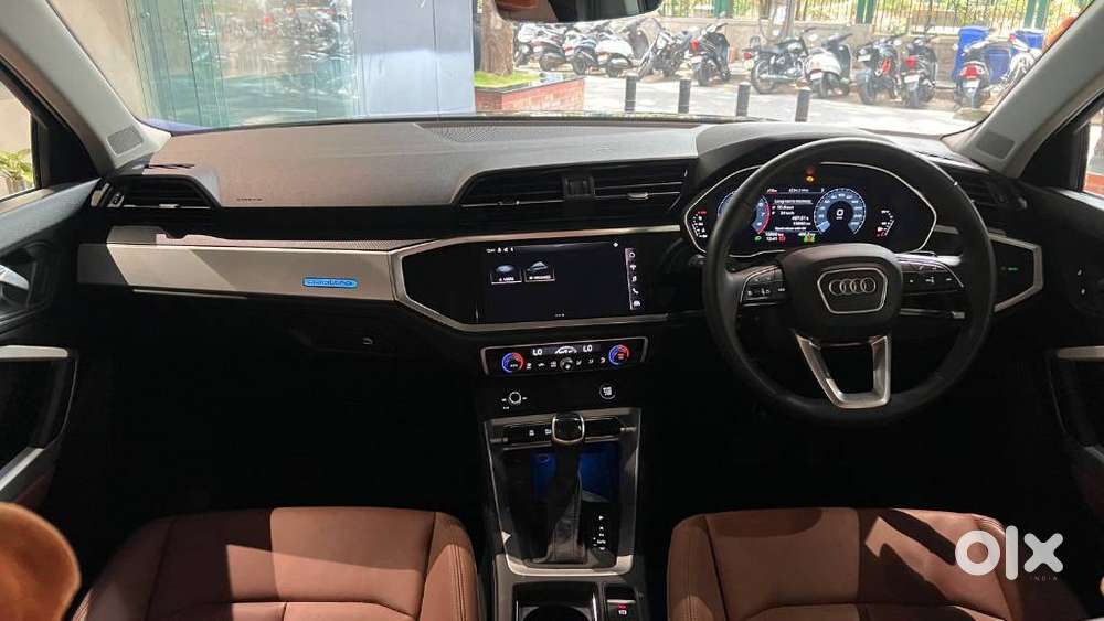 Audi Q3 40 Tfsi Premium Plus, 2024, Petrol