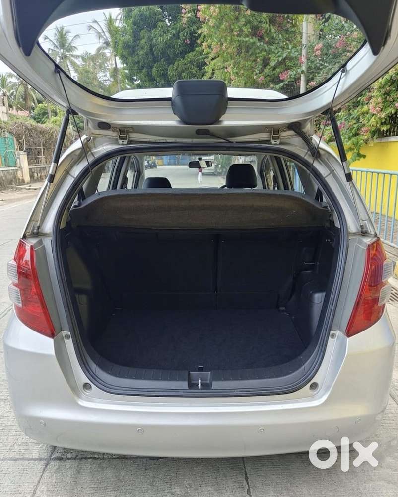 Honda Jazz V Mt Privilege, 2012, Petrol