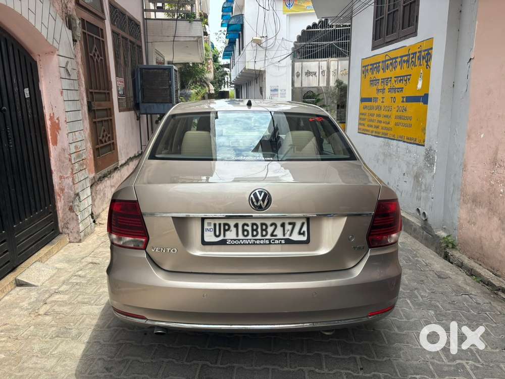 Volkswagen Vento Petrol 2015