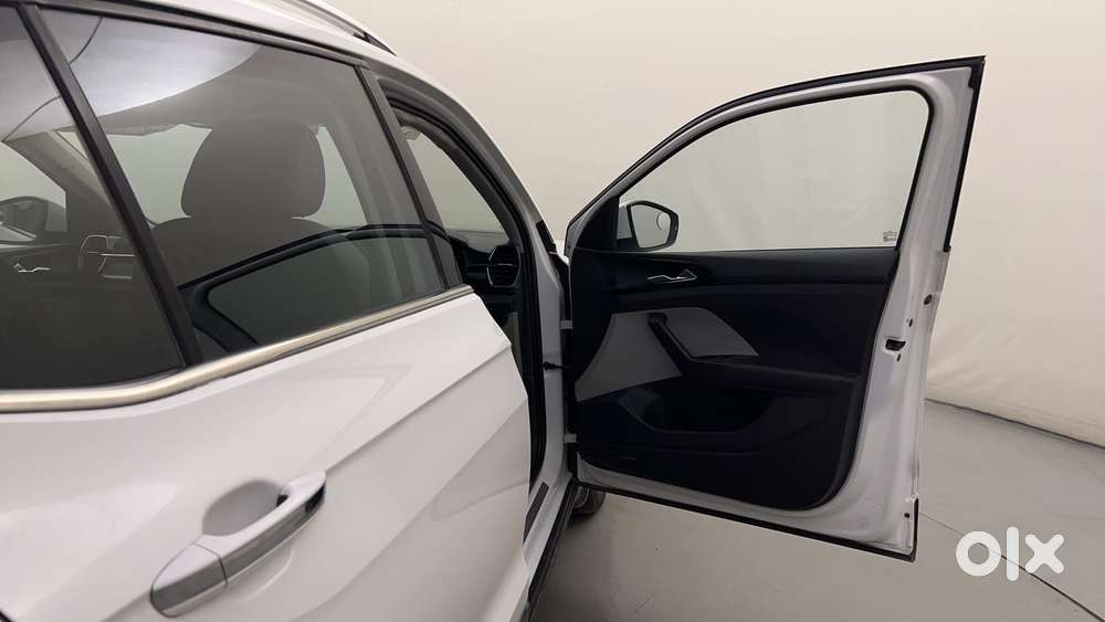 Skoda Kushaq Style 1.5l Tsi Mt, 2022, Petrol