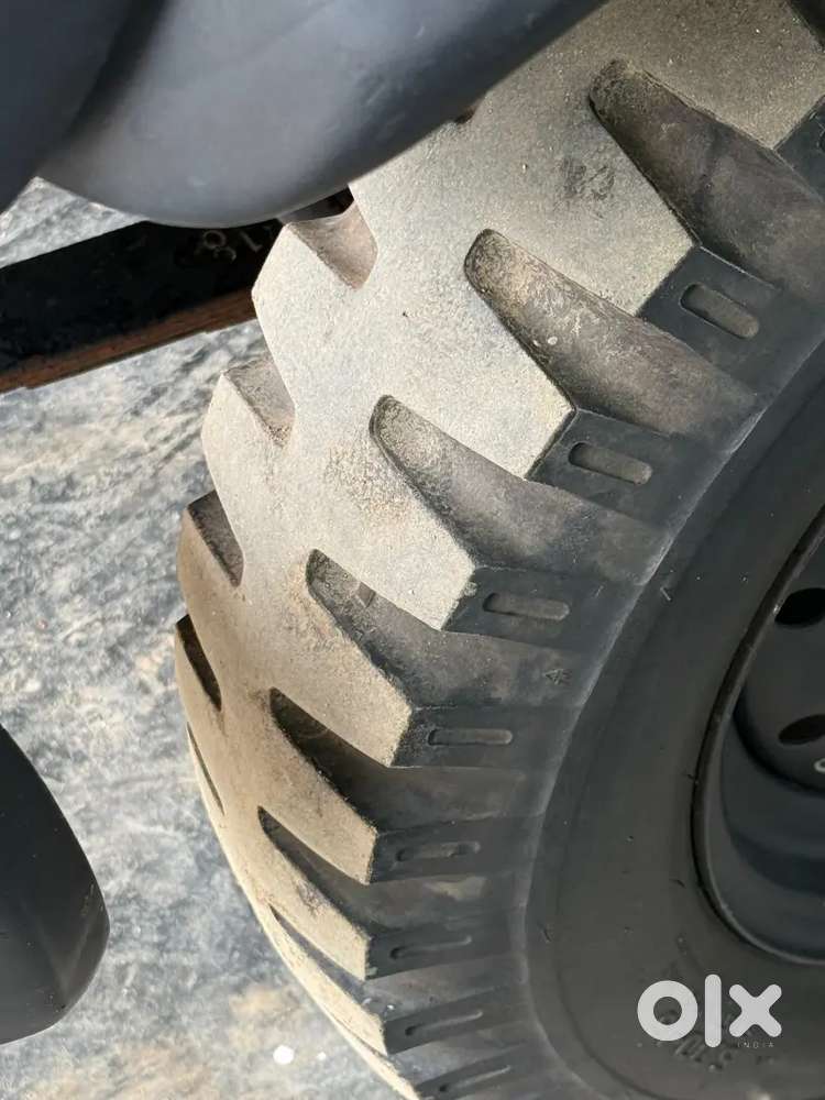 Mahindra Jeep 2011 Diesel 29600 Km Driven