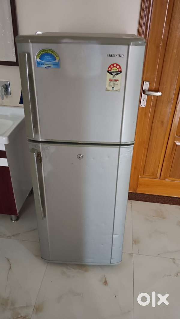 Samsung 240 Ltrs 5 Star Good Condition