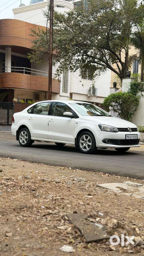 Volkswagen Vento 2010-2013 Petrol Highline, 2013, Petrol