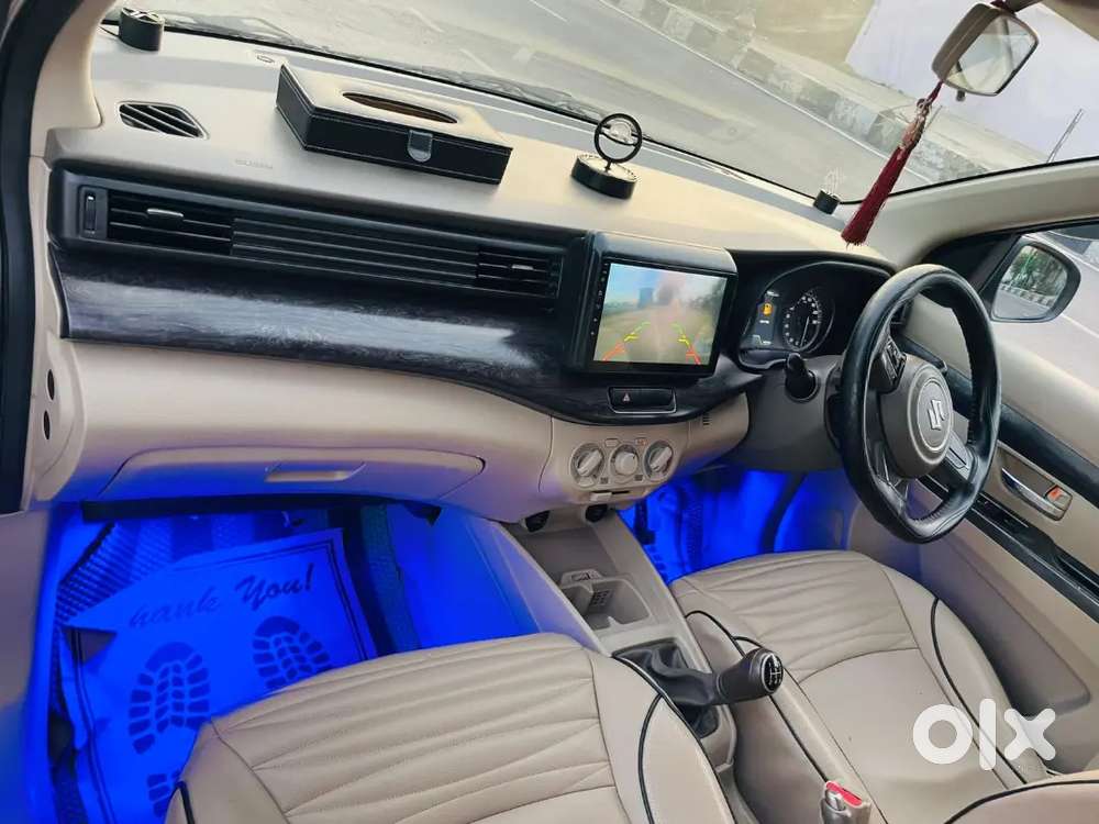 Maruti Suzuki Ertiga 2023 Vxi Cng