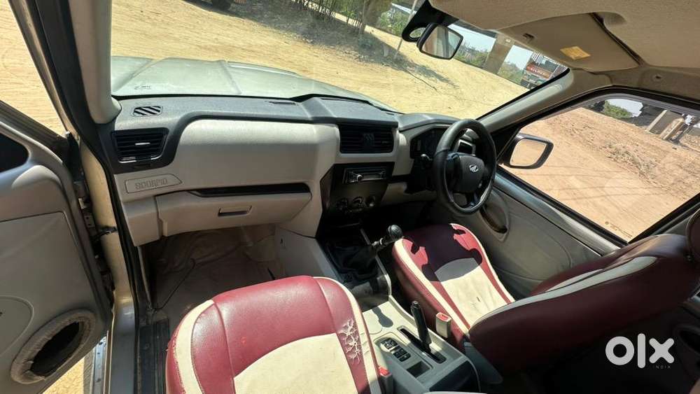 Mahindra Scorpio 2014.  2015 Registration