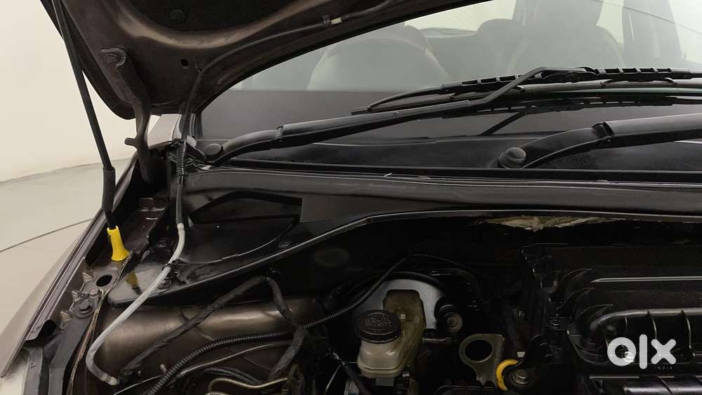 Tata Tiago Xz, 2016, Petrol