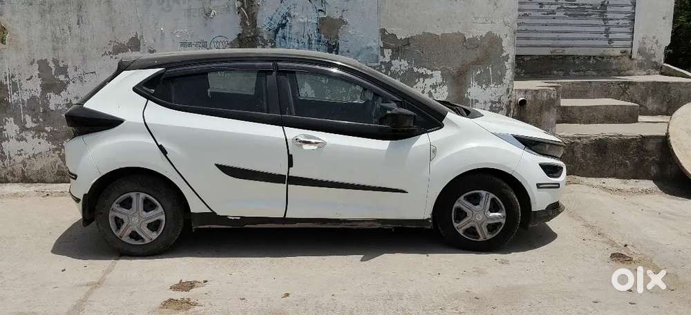 Tata Altroz 1.2 Xe 2020 Fourth Owner