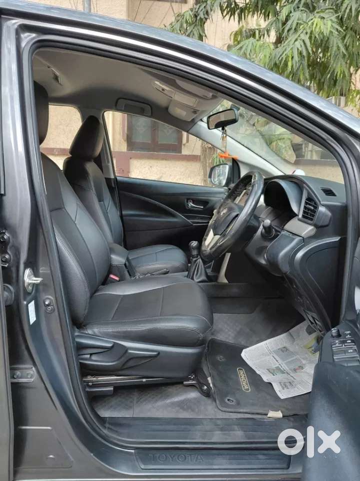 Toyota Innova Crysta [2020-ongoing] 2.4 Gx 8 Str, 2018, Diesel