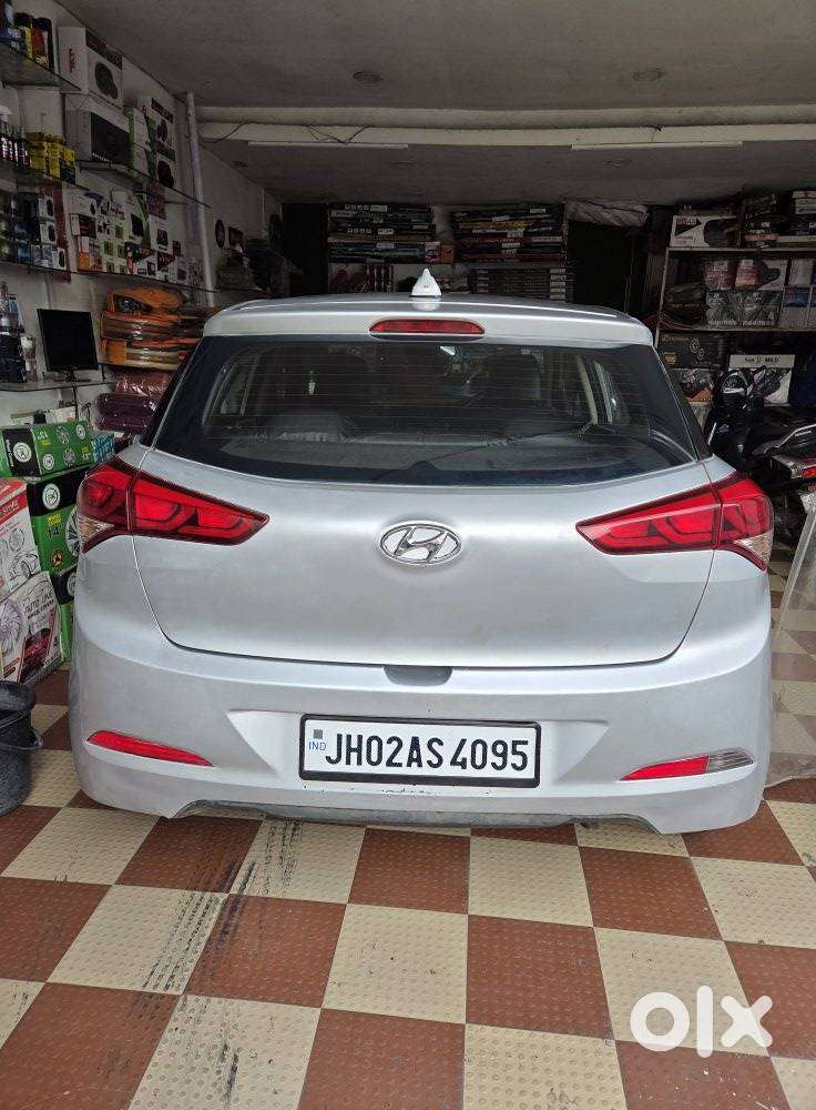 Hyundai I20 Sportz 1.2 Bs-iv, 2017, Petrol