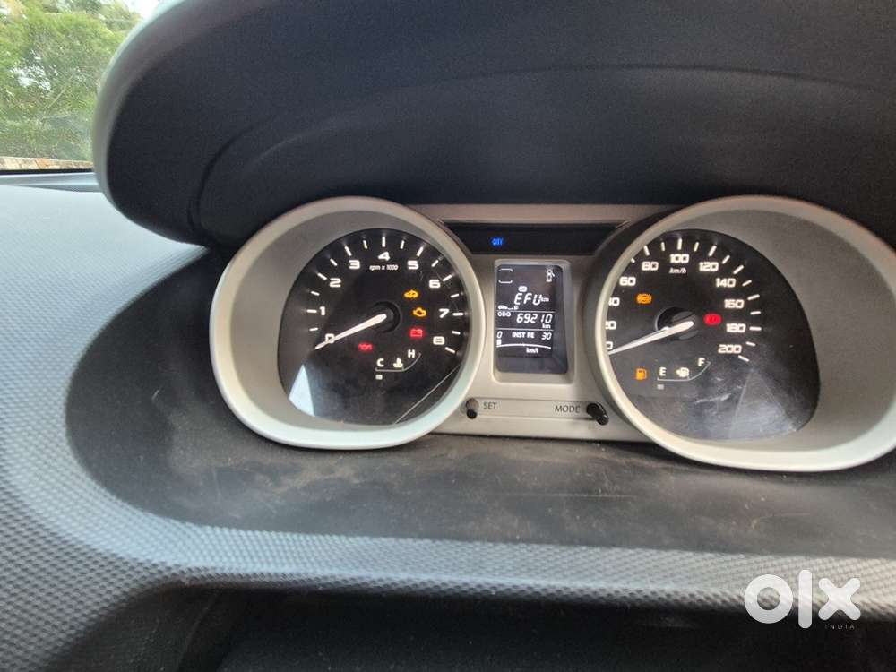 Tata Tiago 2017 Petrol 70000 Km Driven