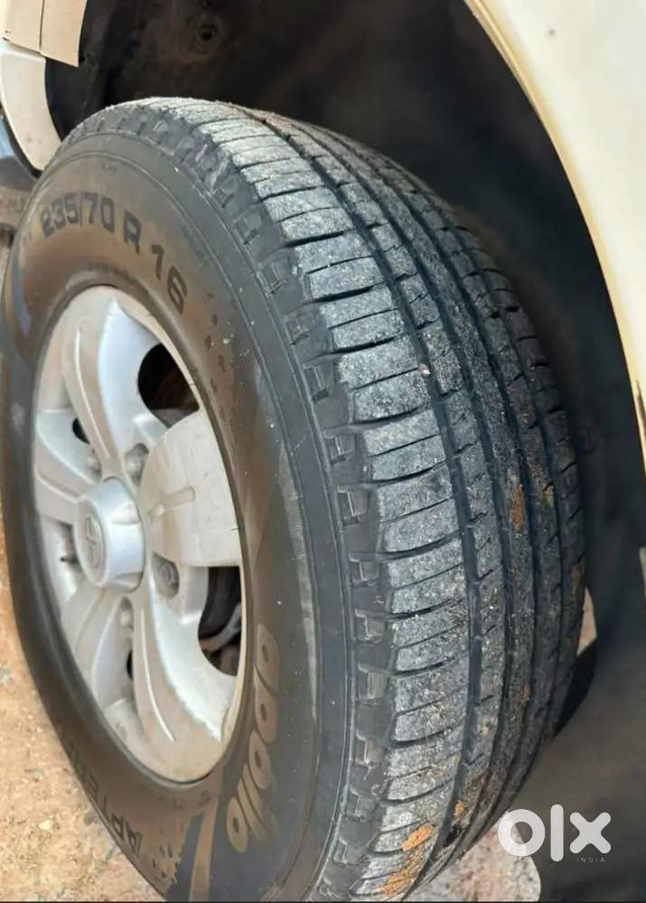 Tata Safari Storme Top Model  Diamond 575000rs