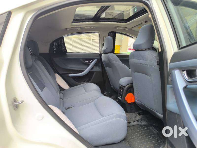 Tata Curvv Creative 1.2 Revotron Petrol 6mt, 2024, Petrol