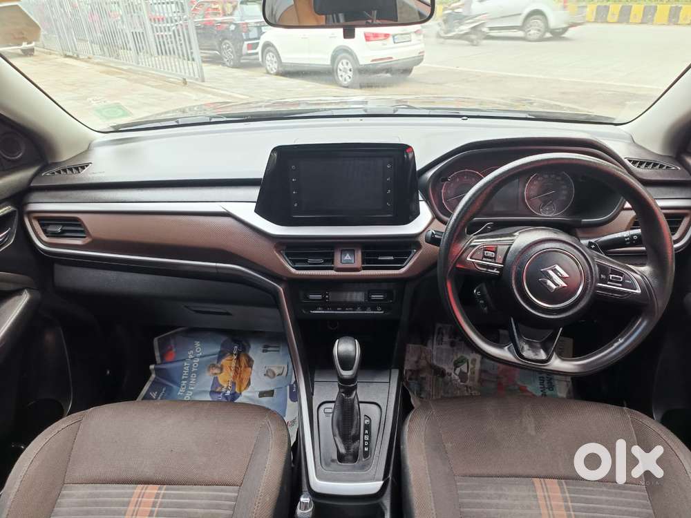 Maruti Suzuki Brezza 1.5 Zxi At Smart Hybrid, 2023, Petrol