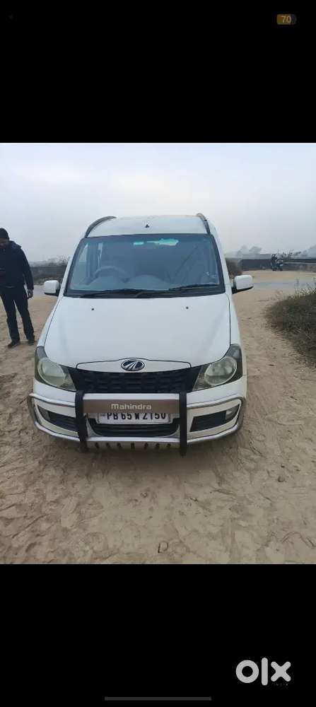 Mahindra Quanto 2013 Diesel 125000 Km Driven