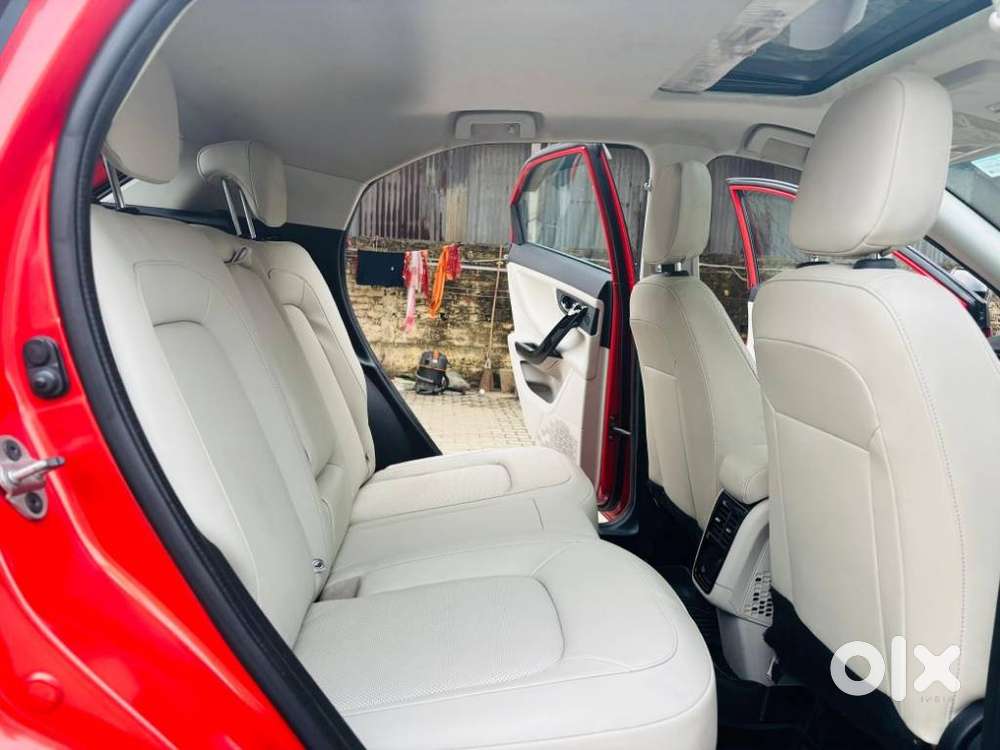 Tata Nexon 1.2 Revotron Xz Plus Dual Tone Roof (s), 2023, Petrol