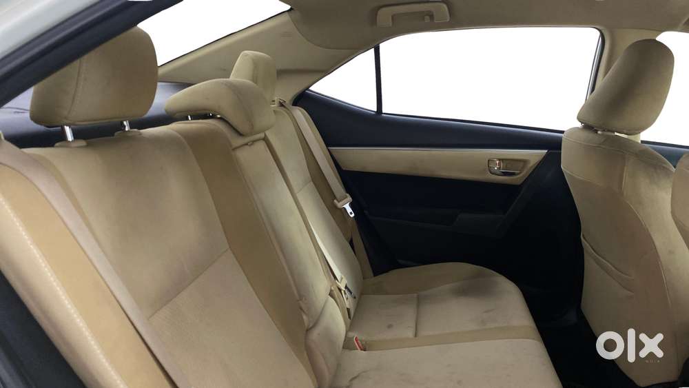 Toyota Corolla Altis 1.8 Gl, 2018, Petrol