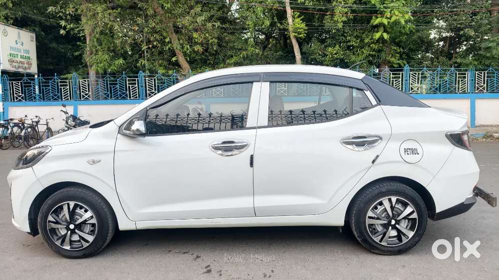 Hyundai Aura 2020 Petrol 29400 Km Driven