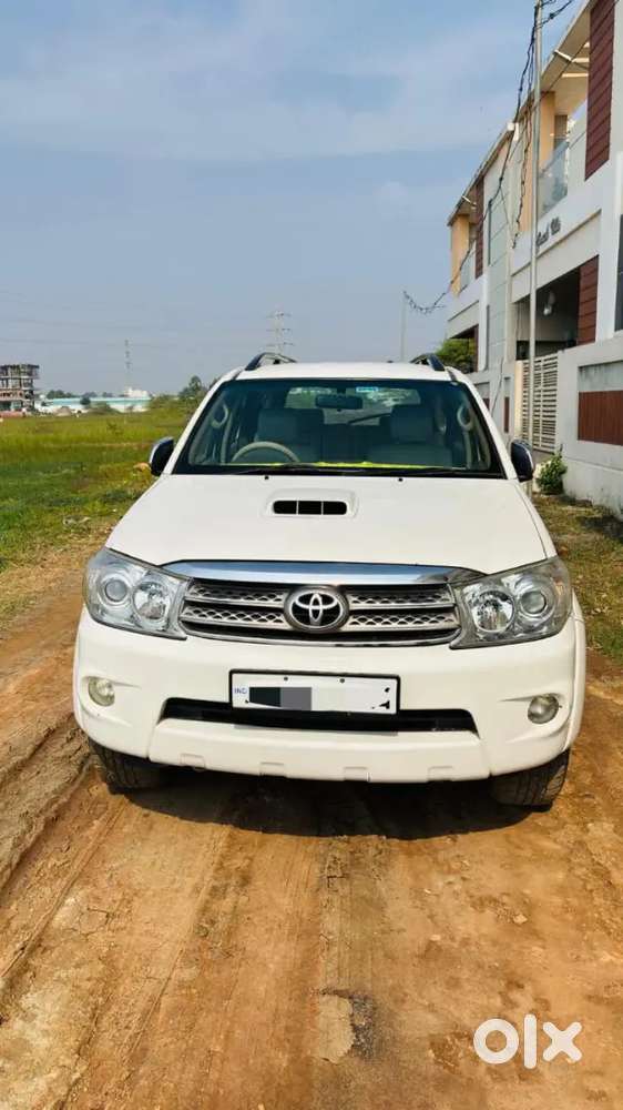Toyota Fortuner 2010 4x4 Diesel
