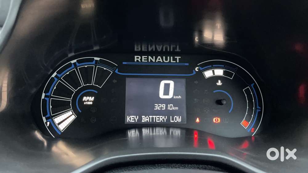 Renault Triber Rxz, 2021, Petrol