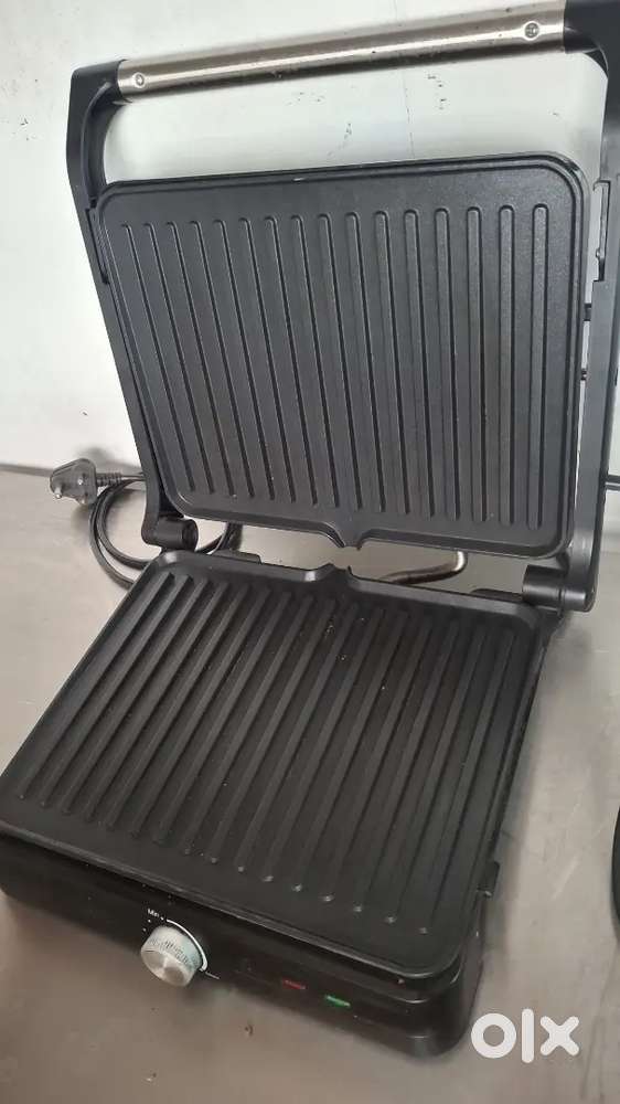 4 Sandwich Griller / Electric Griller very new and Good Condition