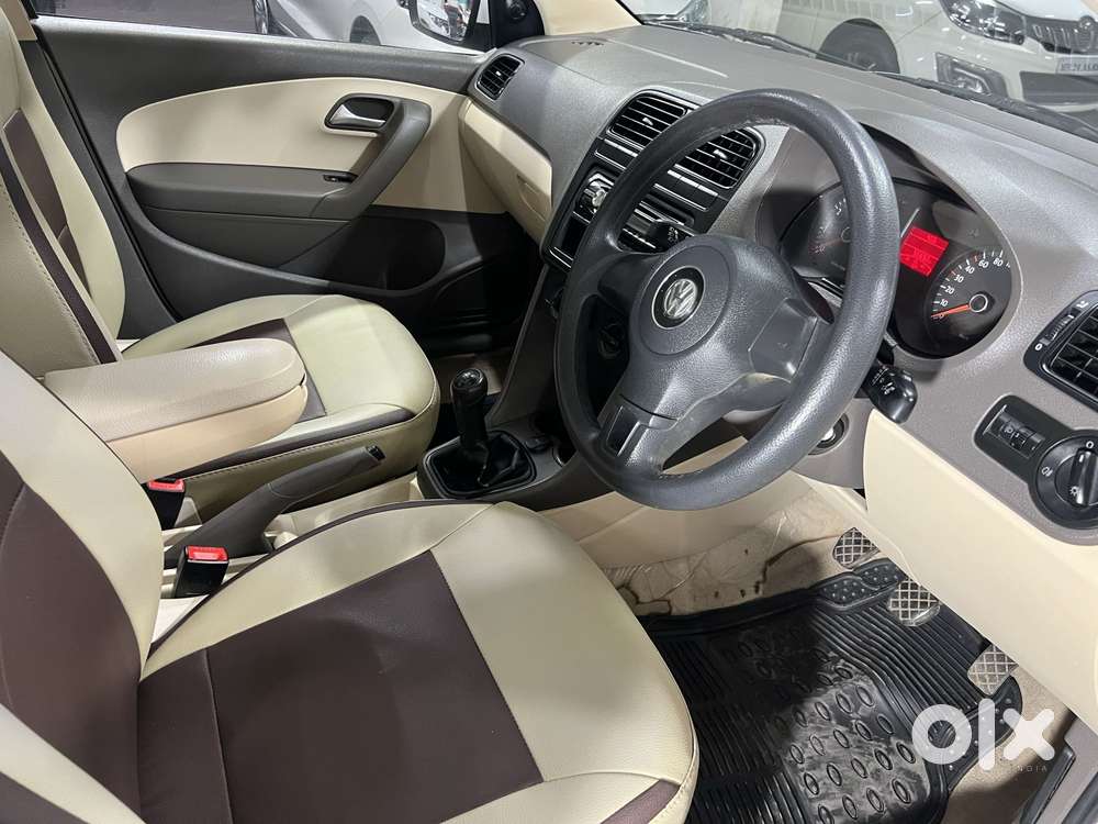 Volkswagen Vento 1.6 Trendline, 2013, Petrol