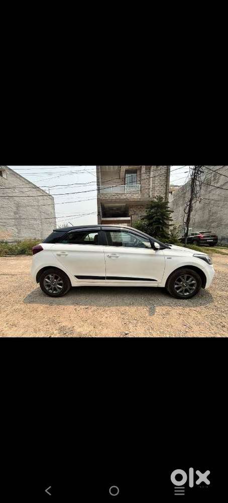 Hyundai Elite I20 Sportz (o) 1.2, 2019, Petrol