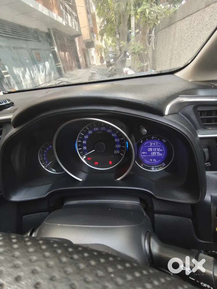 Honda Jazz 2017 Cng & Hybrids 91312 Km Driven