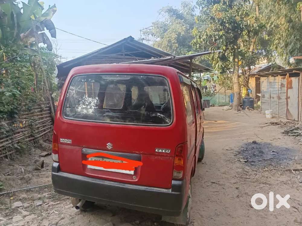 Maruti Suzuki Eeco 2011 Petrol 92000 Km Driven, Well Maintain
