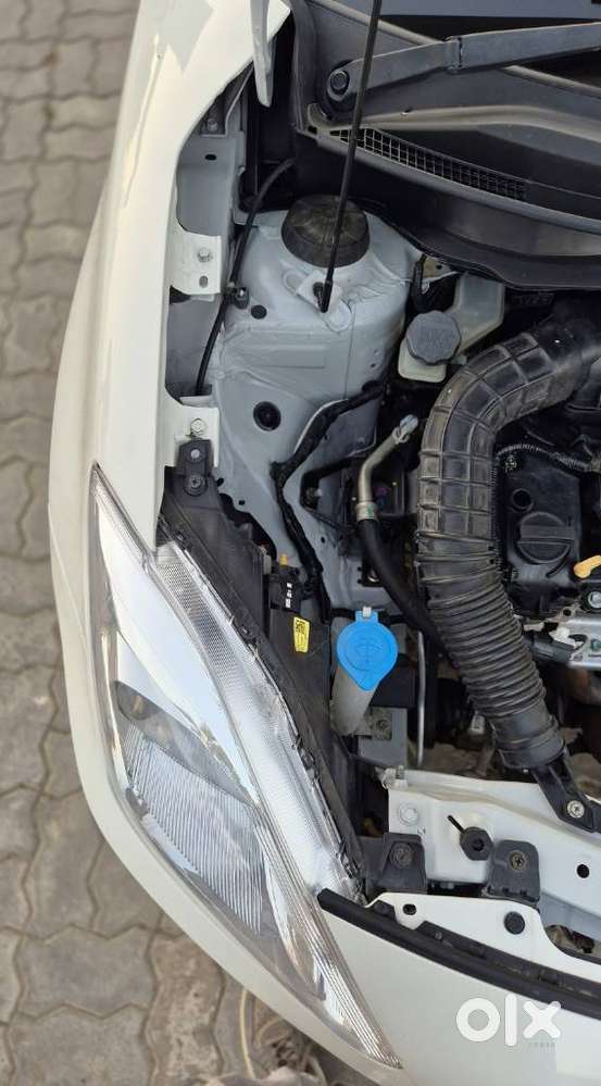 Maruti Suzuki Dzire 1.2 Vxi, 2022, Petrol
