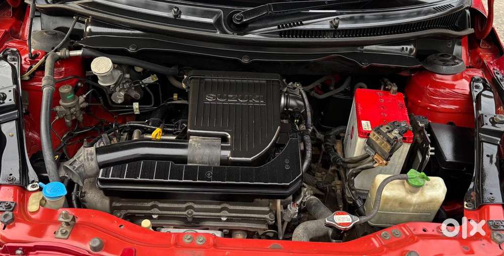 Maruti Suzuki Swift Petrol 2012