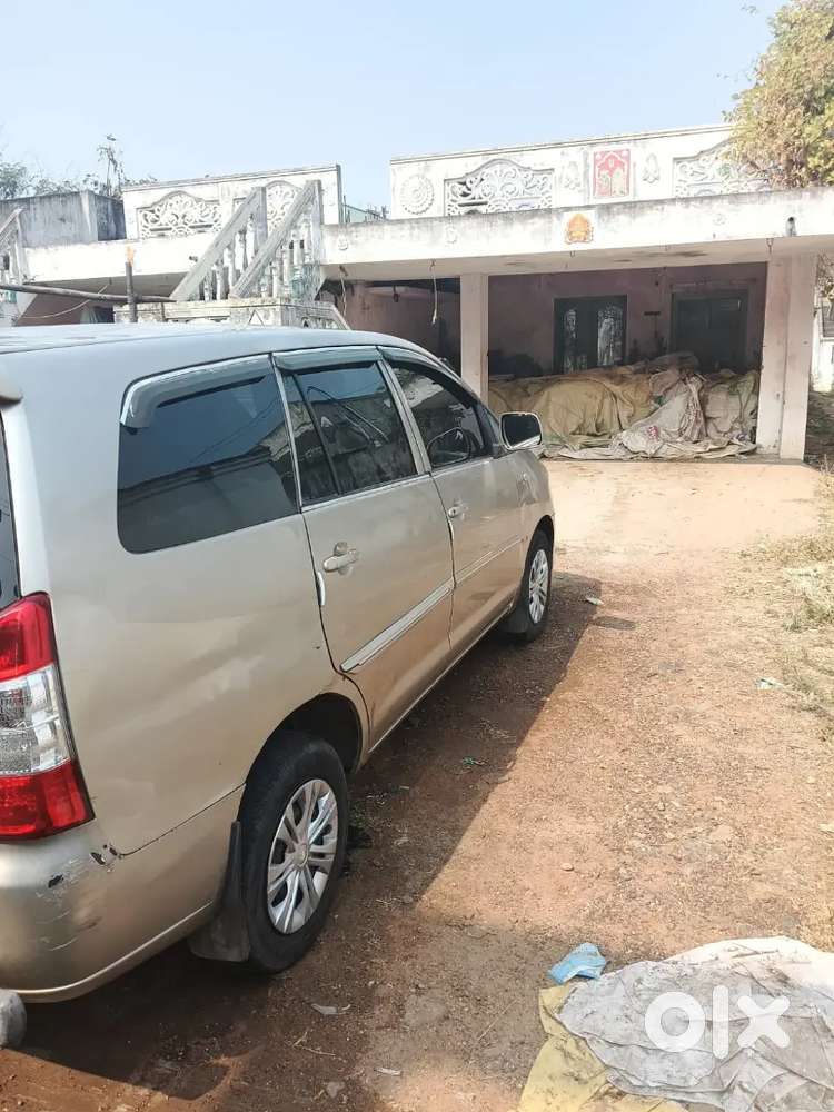 Toyota Innova 2007 Diesel 470000 Km Driven