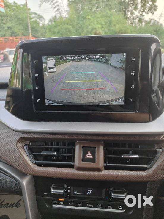 Maruti Suzuki Brezza 1.5 Zxi Smart Hybrid Dual Tone, 2023, Petrol