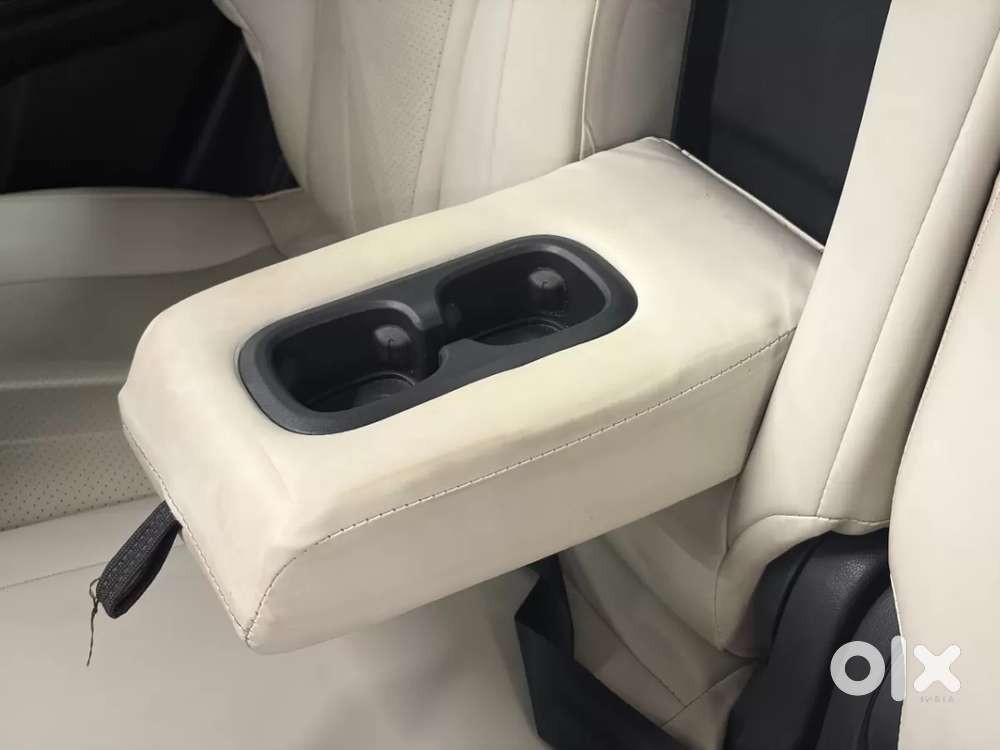 Mahindra Xuv700 2.2 Ax 5 Diesel Mt 7 Str, 2022, Diesel