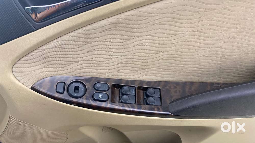 Hyundai Verna Fluidic 1.6 Crdi Sx, 2013, Diesel