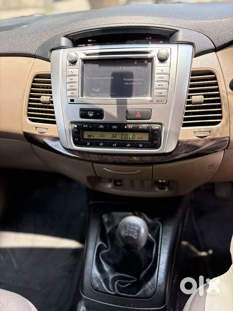 Toyota Innova 2.5 Vx 8 Str, 2015, Diesel