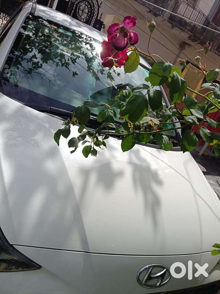 Hyundai Aura 2020 Petrol 40000 Km Driven