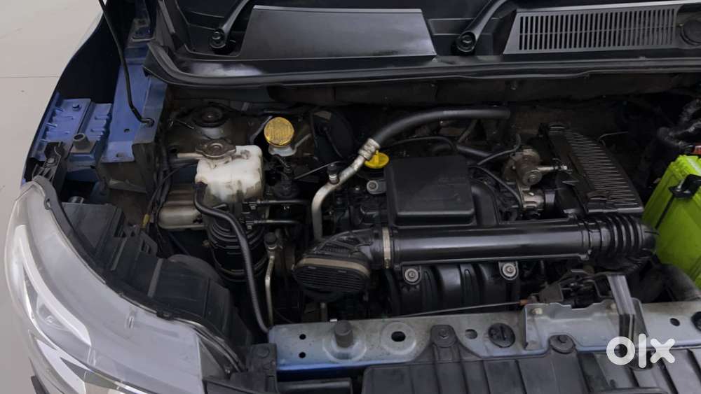 Renault Triber Rxz Easy-r Amt, 2022, Petrol