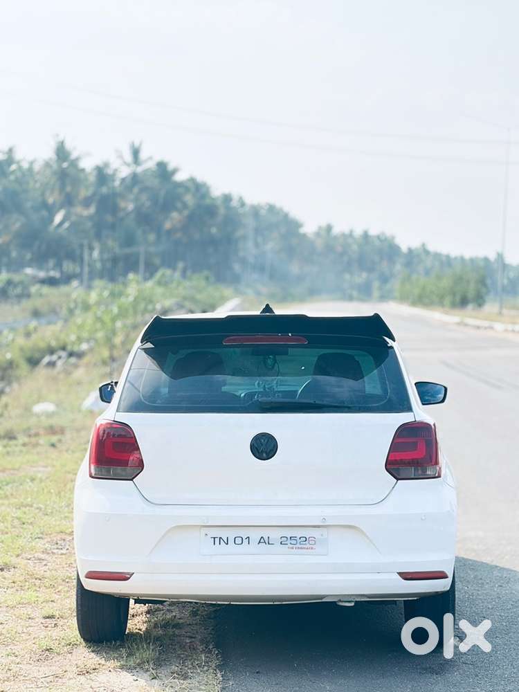 Volkswagen Polo 2010 Car
