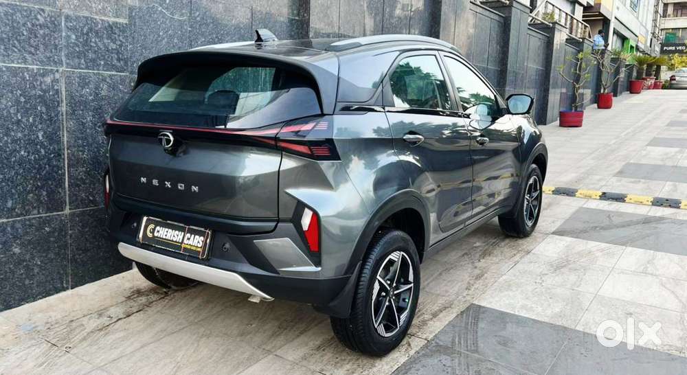Tata Nexon Creative 1.2 Revotron Petrol 6 Amt, 2025, Petrol